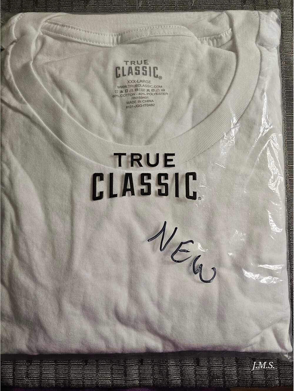 True Classic white crew neck T shirt